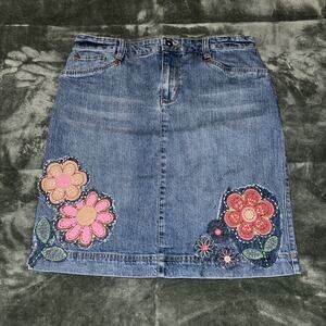 Izod Denim Skirt Women's 32W Blue Floral Embroidered Flowers Y2K 2000s